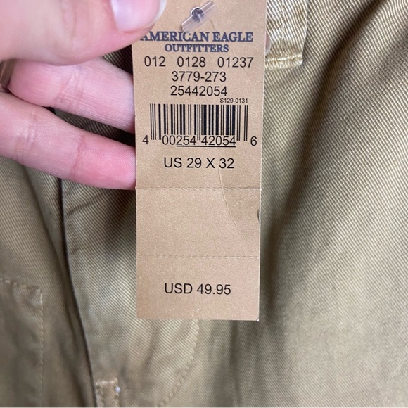 American Eagle Men’s Size 28x32 Slim Straight Khaki Pants Distressed Preppy - Picture 8 of 9